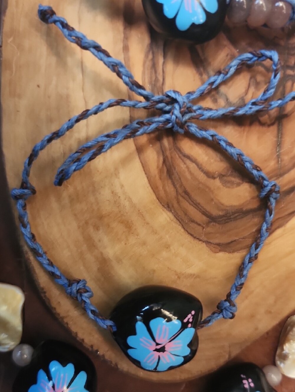 (Set Of 3) Handmade Blue Flower Pendant Necklace, Bracelet, Anklet Set. - Picture 3 of 13